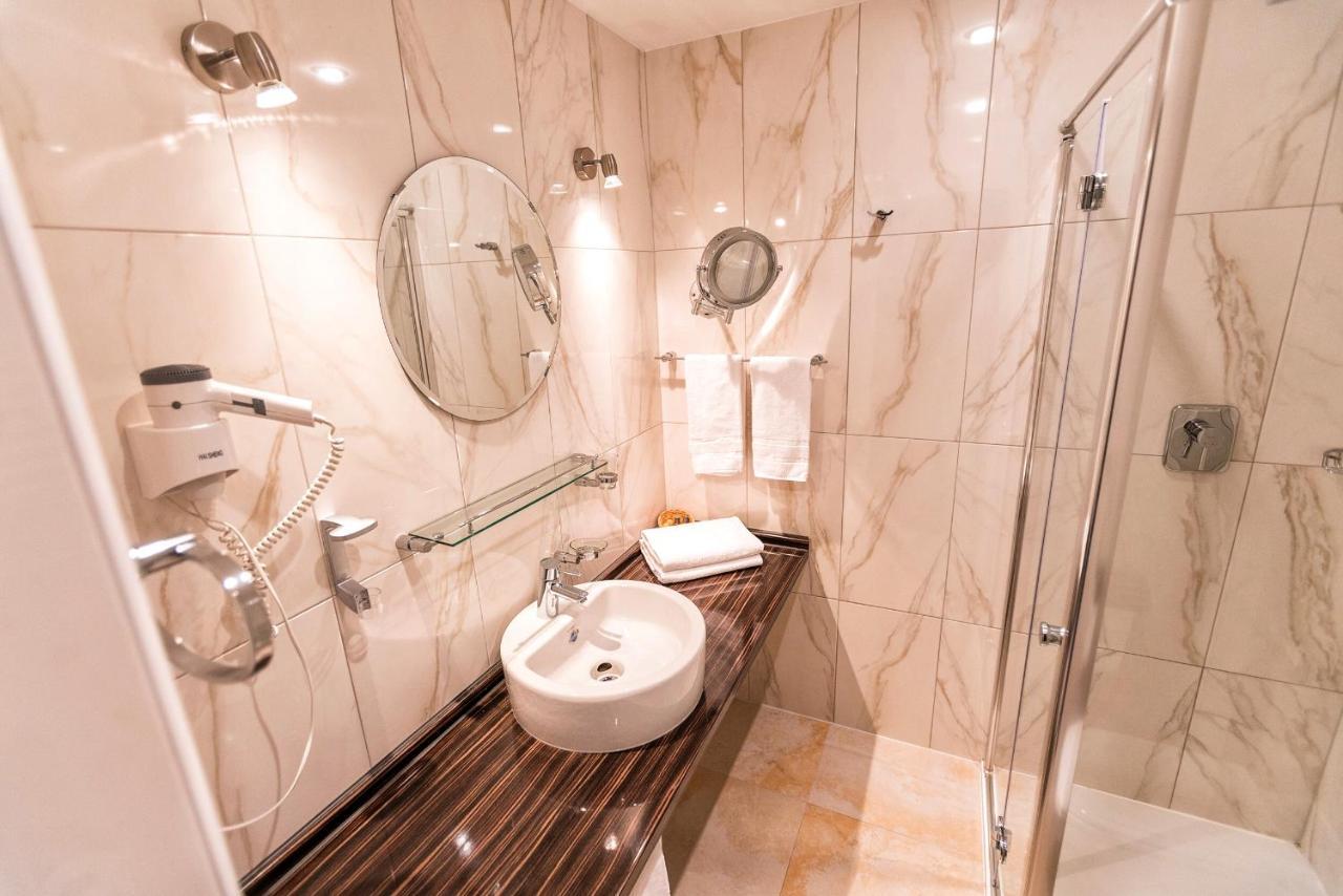 Hotel Krone Friesenheim  Dış mekan fotoğraf
